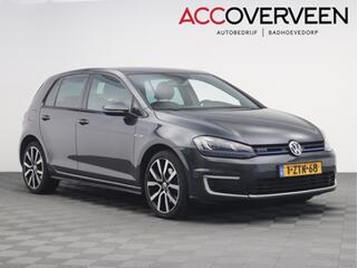 Volkswagen GOLF 1.4 TSI GTE AUTOMAAT | Leer | Trekhaak