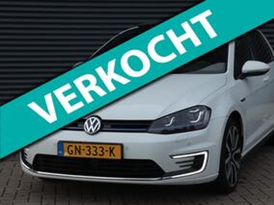 Volkswagen GOLF 1.4 TSI GTE | PANO - ACC - DCC - NAP - VOL!