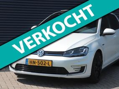 Volkswagen GOLF 1.4 TSI GTE / PANO - CAMERA - INC.BTW - NAP!