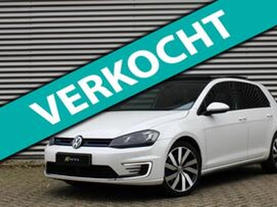 Volkswagen GOLF 1.4 TSI GTE/PANO/LEER/LANE ASSIST/KEYLES/VOL.