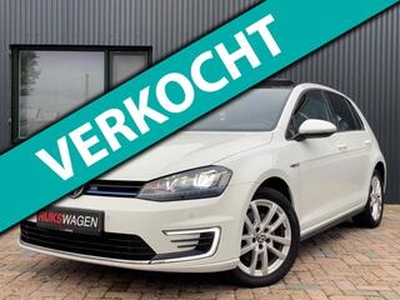 Volkswagen GOLF 1.4 TSI GTE Panorama Keyless