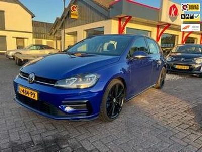 Volkswagen GOLF 1.4 TSI Highline Business R