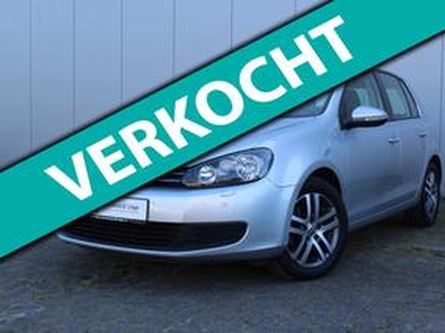 Volkswagen GOLF 1.4 TSI Highline / CLIMATE / CAMERA / DEALER