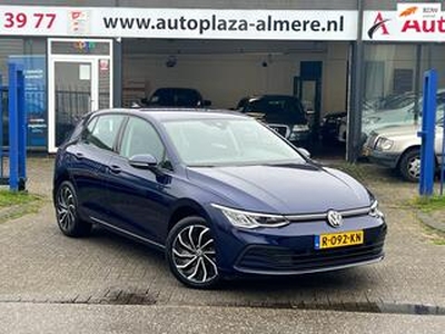 Volkswagen GOLF 1.5 eTSI DSG Camera Navi klima ACC Stoel+Stuurverwarming