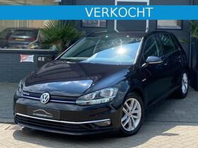 Volkswagen GOLF 1.5 TSI DSG PDC APP-CONNECT BMT