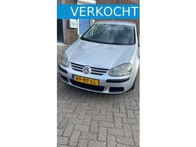 Volkswagen GOLF 1.6; 85 KW