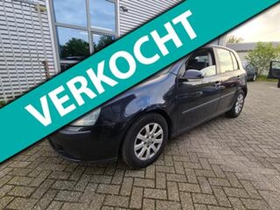 Volkswagen GOLF 1.6 FSI Comfortline 5drs airco zo mee