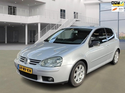 Volkswagen Golf 1.6 FSI Sportline/LAGE KM MET NAP/AIRCO/CRUISE