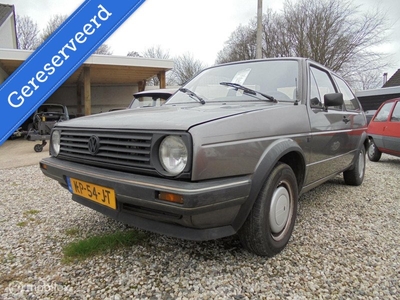 Volkswagen Golf 1.6 S