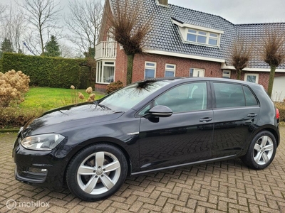 Volkswagen Golf 1.6 TDI Edition BlueMotion,navi clima