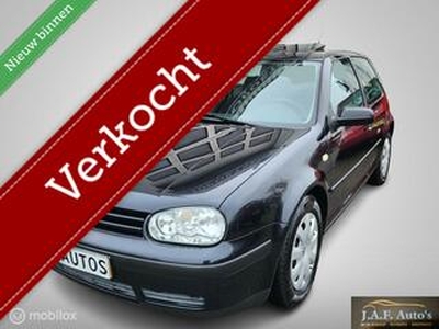 Volkswagen GOLF 1.6 Trekhaak Nieuwe APK! NAP Open dak!