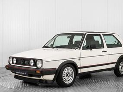 Volkswagen GOLF 1.8 GTI