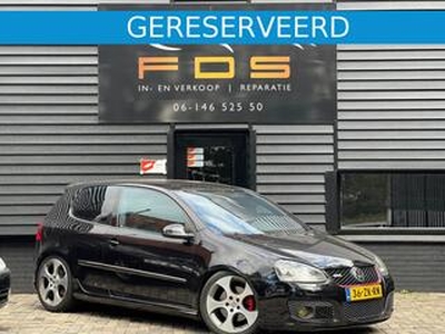 Volkswagen GOLF 2.0 GTI Zwart Dealer onderhouden!