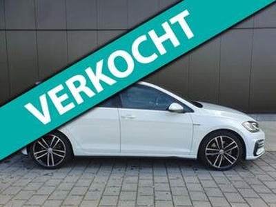 Volkswagen GOLF 2.0 TDI GTD Business/VIRTUAL COCKPICHT/PANO/AUTOMAAT/CAMERA/2017/DEALER ONDERHOUDEN