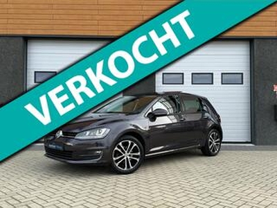 Volkswagen GOLF 7 1.2 TSI Lounge Pano Cruise Navi