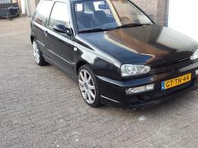 Volkswagen GOLF CL 66 KW E2