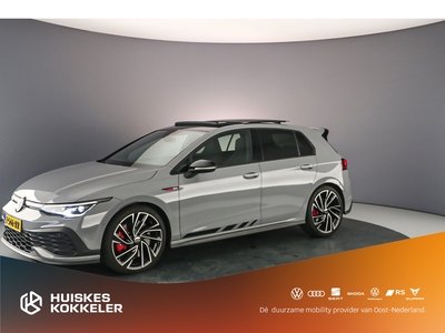 VOLKSWAGEN GOLF GTI Clubsport 2.0 TSI 300pk DSG Automaat Panoramadak, Achteruitrijcamera, Navigatie, Adaptive cruise control, Stoelverwarming, Airco, 19 inch velgen, Stuurwiel verwarmd, LED verlichting, Parkeersensoren