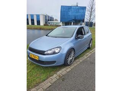 Volkswagen GOLF R-line 1.4 16V Easyline