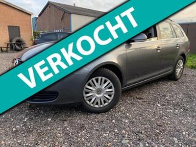 Volkswagen GOLF Variant 1.6 TDI Comfortline BlueMotion,DSG,BJ2012, 1de Eigenaar.