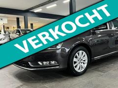 Volkswagen PASSAT 1.4 TSI Comfortline BlueMotion navigatie climate controle cruise controle lm-velgen elektrische pakket pdc v+a