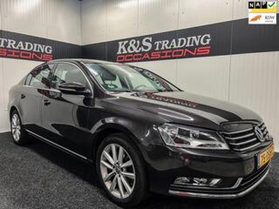 Volkswagen PASSAT 1.4 TSI Highline Navi Camera Leder Alcantara Cruise control