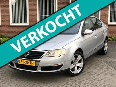 Volkswagen PASSAT 2.0 FSI YOUNGTIMER/6BAK/CAMERA/LAGE KM/INLC. BTW/APK!