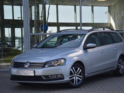 Volkswagen PASSAT COMFORTLINE NAVI DSG LM-Velgen PDC 24DKM UNIEK !!