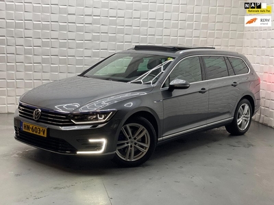 Volkswagen Passat Variant 1.4 TSI GTE Highline VIRTUAL PANO