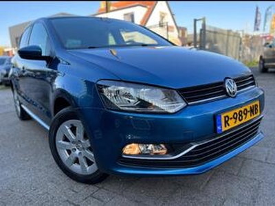 Volkswagen POLO 1.0 Comf. Con.Ser.