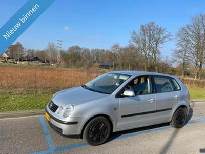 Volkswagen POLO 1.2 Highline Airco|Apk t/m 13/12/2024