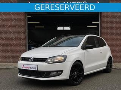 Volkswagen POLO 1.2 Style | Navi | Pano | Rijklaar