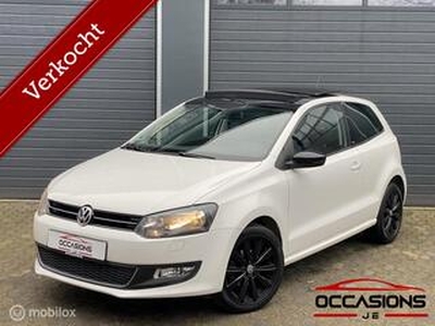 Volkswagen POLO 1.2 STYLE!| PANORAMADAK|STOELVERWARMING