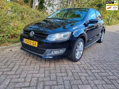 Volkswagen POLO 1.2 TSI Style Pano/PDC/Cruisecontrol/Clima etc!