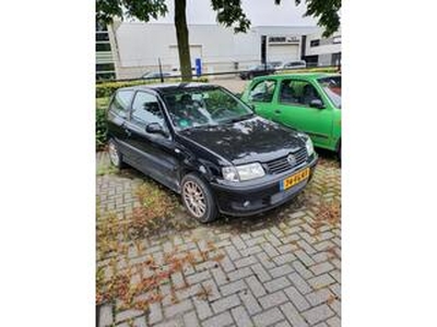 Volkswagen POLO 1.4-16V Trendline