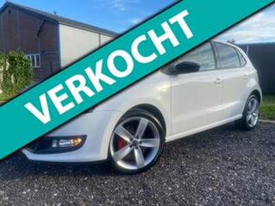 Volkswagen POLO 1.6 TDI BlueMotion, NAVI,17inch,Parkeersen-RIJKLAAR.