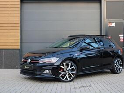 Volkswagen POLO 2.0 TSI GTI Panoramadak/Apple CarPlay/Camera/Front assist