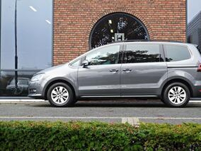 Volkswagen SHARAN 2.0 TDI 7p. El. schuifdeuren, ACC, Standkachel, Camera, Trekhaak