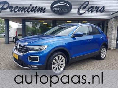 Volkswagen T-Roc 1.0 TSI 116PK,Style,ecc,adaptive cruise,pano,elektr klep,LED, nieuwstaat