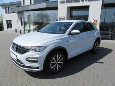 Volkswagen T-Roc 1.0 TSI Style R-Line, Navigatie, Ad. Cruise Control, Blind Spot