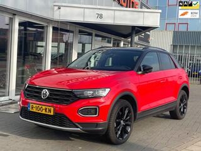 Volkswagen T-Roc 1.5 TSI DSG Sport Business | Panoramadak