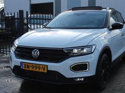 Volkswagen T-Roc 1.5 TSI Sport Pano Navi Clima ACC Virtual Cockpit