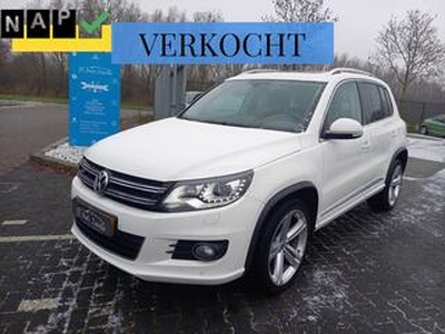 Volkswagen TIGUAN 1.4 TSI 123pk BMT Sport & 3+R Line Panorama Bi Xenon Stoelverwarming