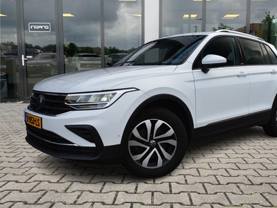 VOLKSWAGEN TIGUAN 1.5 TSI Active | ACC | Led | App Connect |