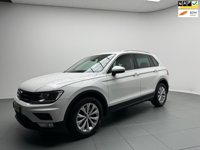 Volkswagen Tiguan 2.0 TDI Comfortline 15 Pk Automaat Airco Navi Duitse papieren.