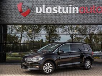 Volkswagen TOURAN 1.5 TSI Comfortline 7p , Adap. cruise, Carplay, Stoelverwarming,