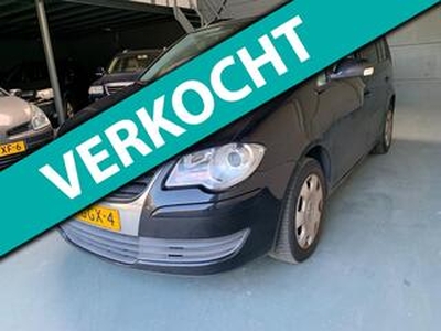 Volkswagen TOURAN 1.9 TDI Comfortline Busi 7prs navi leest tekst!