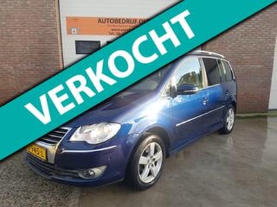 Volkswagen TOURAN 2.0 TDI Highline 7 PERSOONS