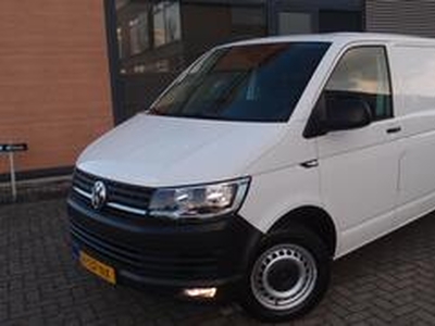 Volkswagen TRANSPORTER 2.0 TDI 150 pk automaat kasteninrichting Highline