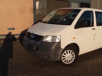 Volkswagen TRANSPORTER 2.5 TDI 340 Budgetline DC lang belgische auto MARGE zeer goede bus