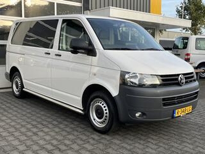 Volkswagen TRANSPORTER Kombi 2.0 TDI DSG Automaat L1H1 BM BTW en BPM vrij Airco Cruise control Trekhaak PDC 1e eigenaar Ideaal voor ombouw naar camper Euro 5 Groepsvervoer Taxi Personenbus Personenvervoer Passenger Tourer Combi